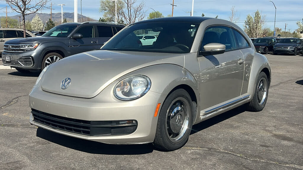 2013 VOLKSWAGEN Beetle