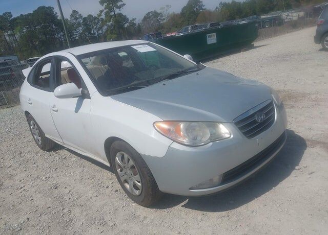 2009 HYUNDAI Elantra
