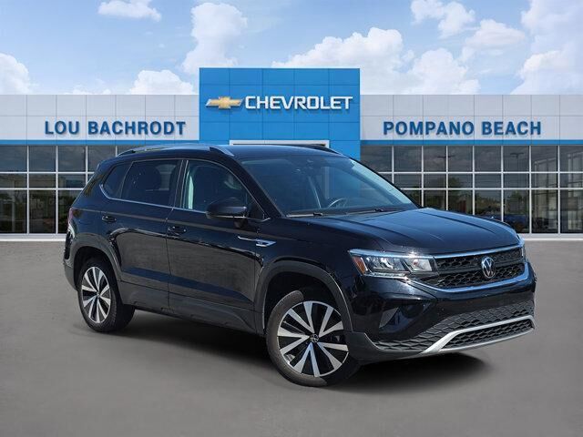 2024 VOLKSWAGEN Taos