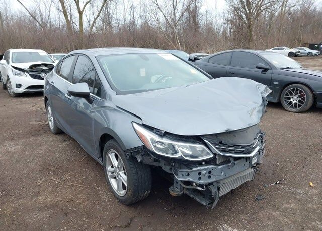 2018 CHEVROLET Cruze