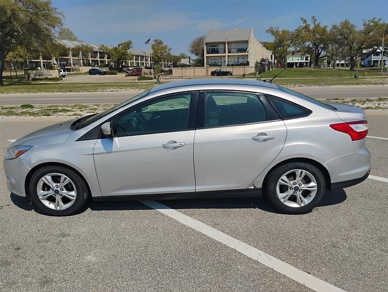2013 FORD Focus
