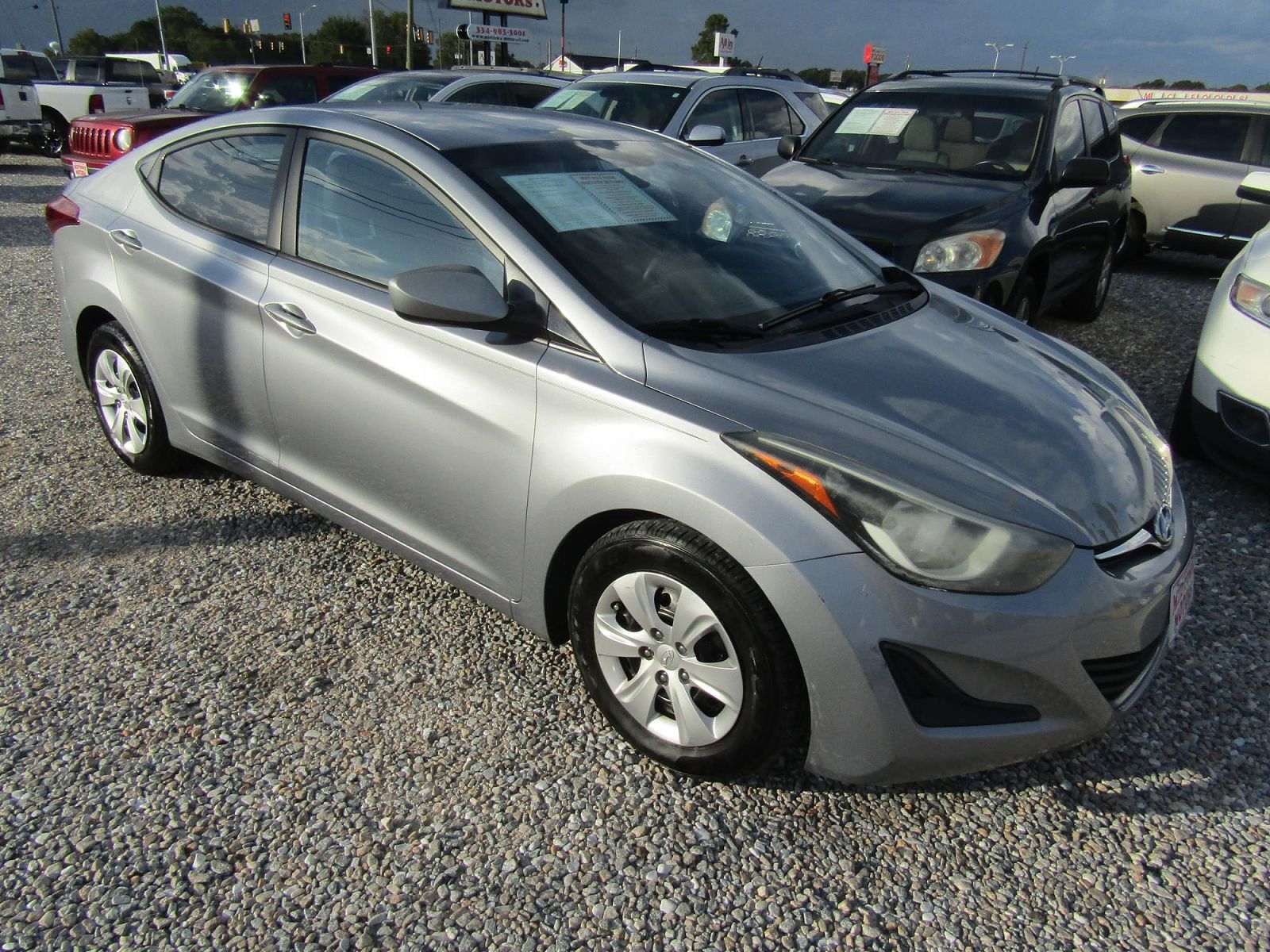 2016 HYUNDAI Elantra