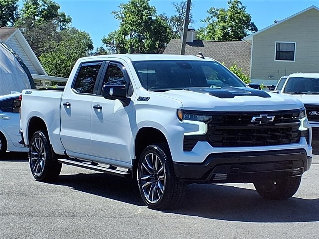2025 CHEVROLET Silverado