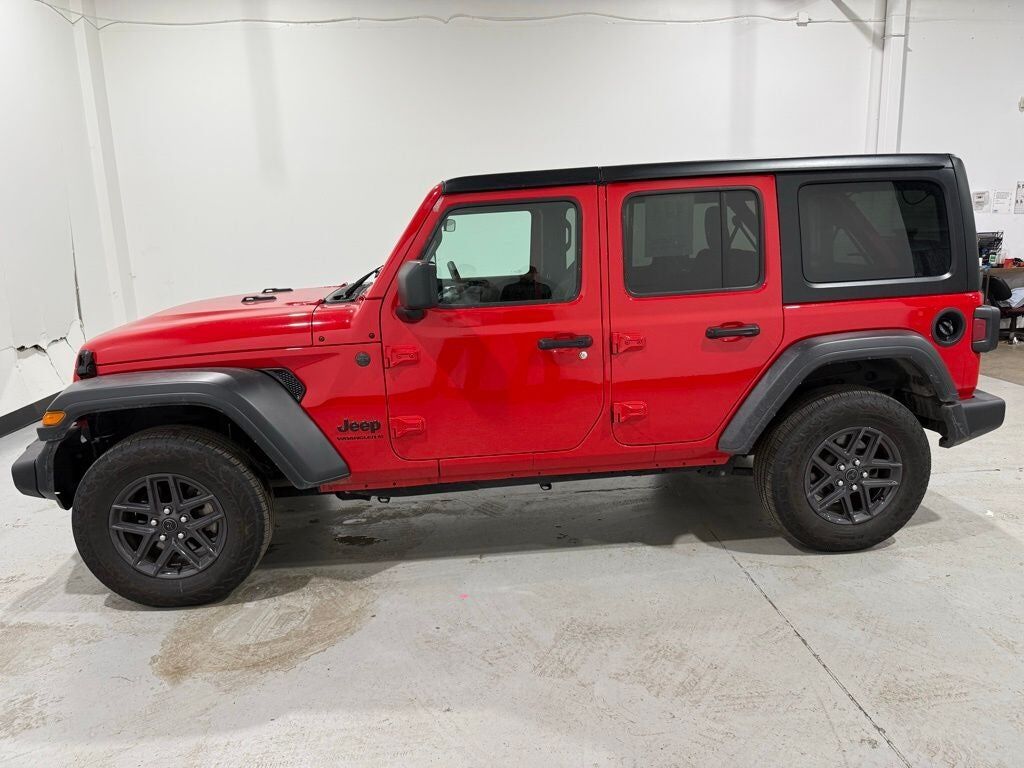 2025 JEEP Wrangler