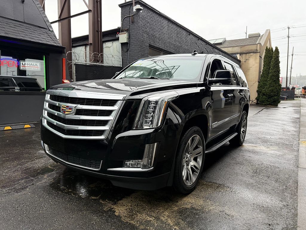 2018 CADILLAC Escalade
