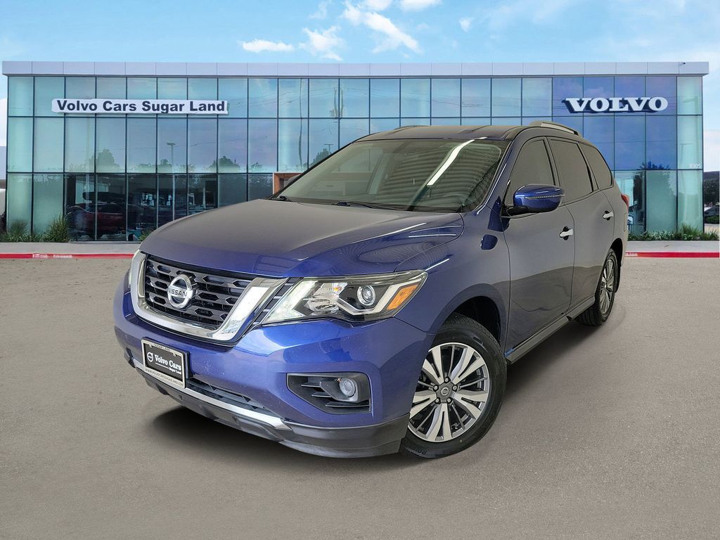 2020 NISSAN Pathfinder