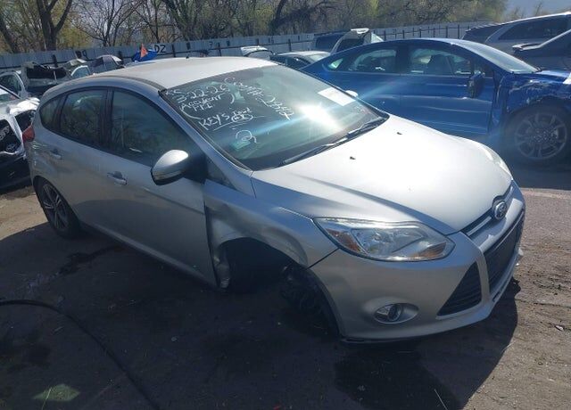 2014 FORD Focus