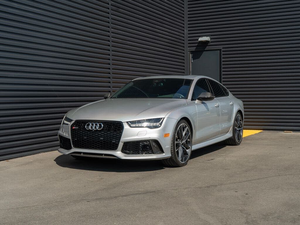 2017 AUDI RS7