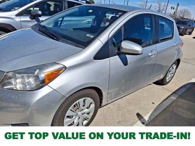 2014 TOYOTA Yaris