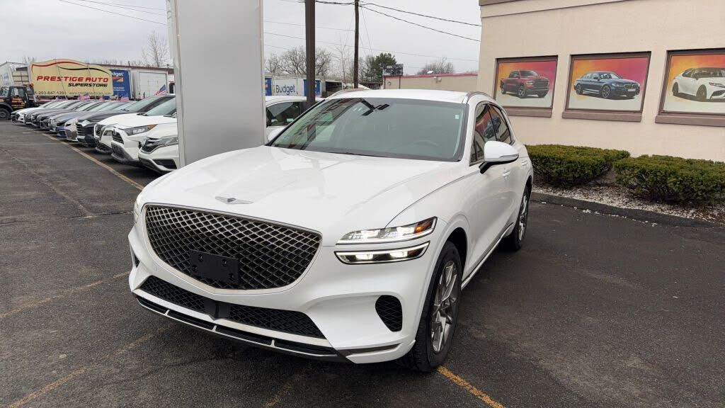 2025 GENESIS GV70