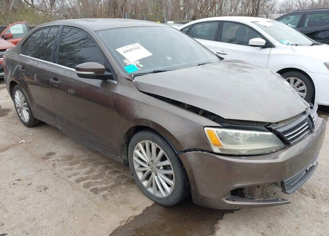 2013 VOLKSWAGEN Jetta