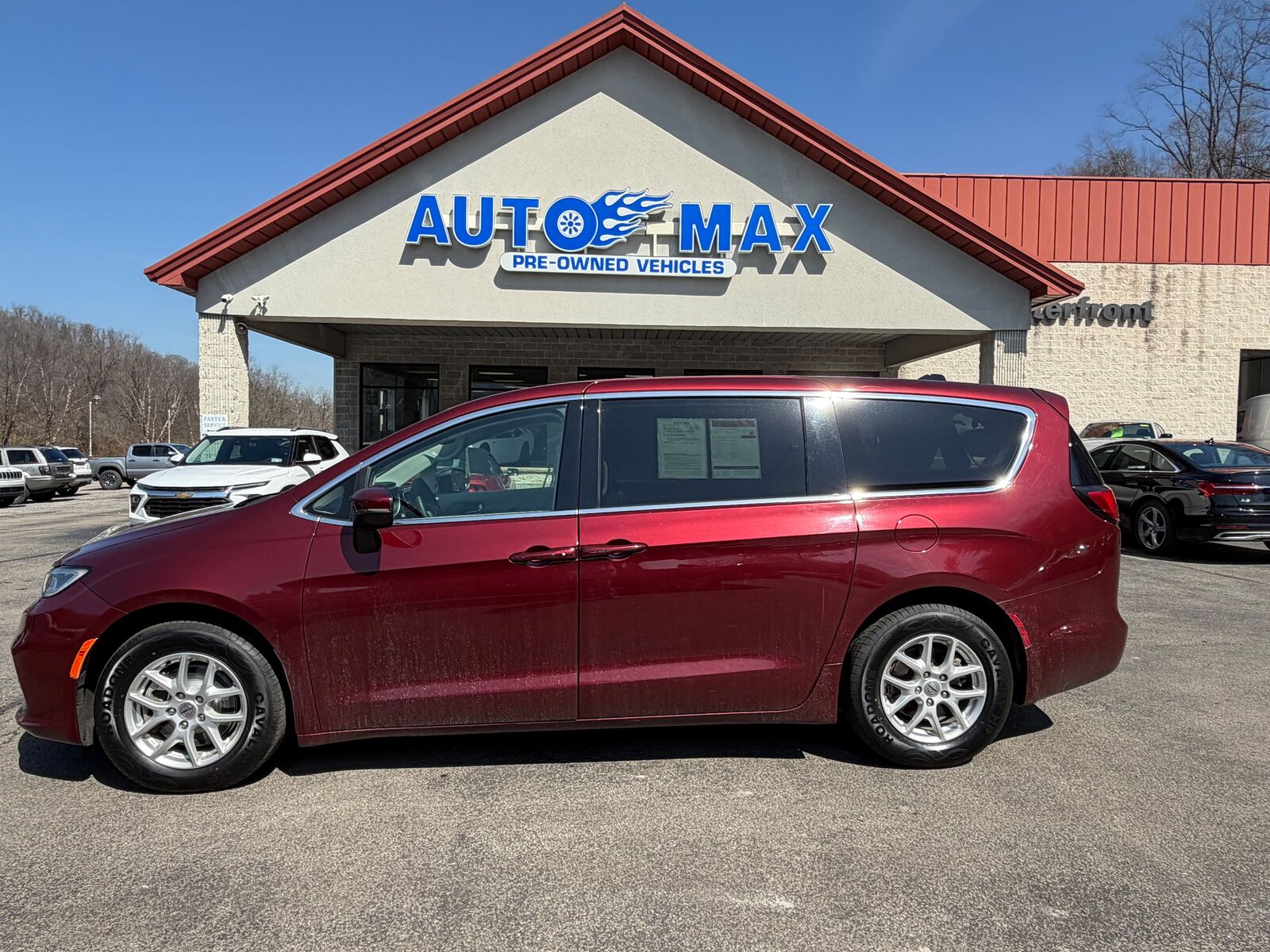 2023 CHRYSLER Pacifica