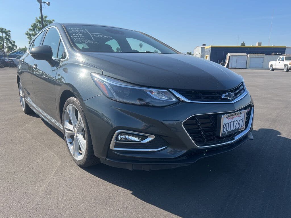 2018 CHEVROLET Cruze