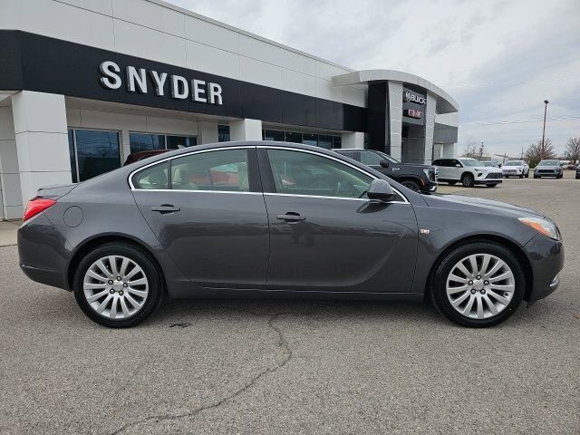 2011 BUICK Regal