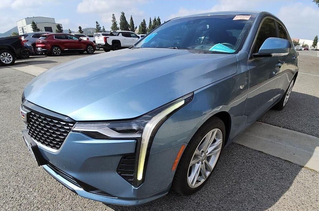 2023 CADILLAC CT4