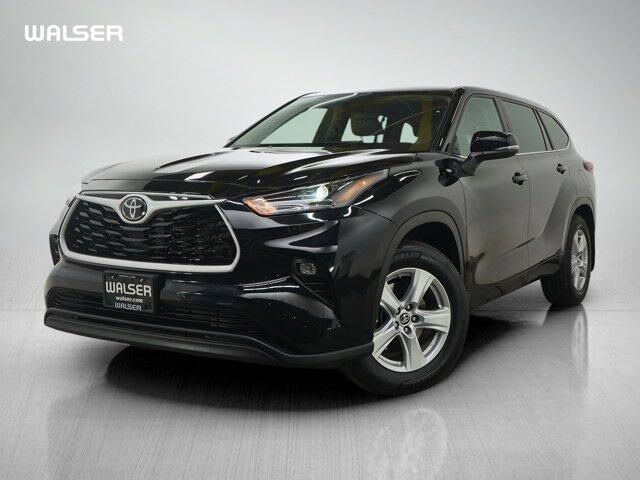 2024 TOYOTA Highlander