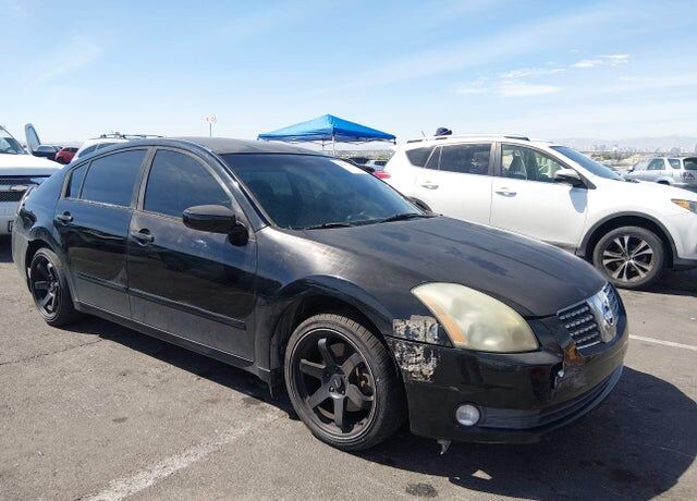 2005 NISSAN Maxima