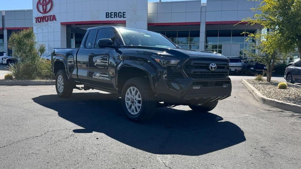 2026 TOYOTA Tacoma