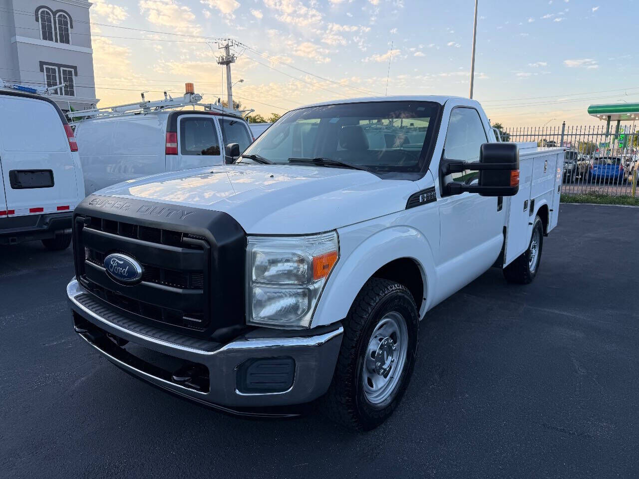 2011 FORD F-350