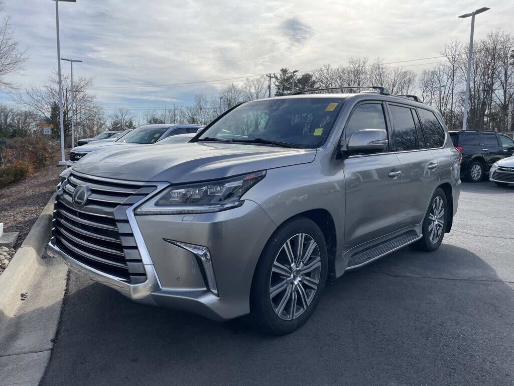 2017 LEXUS LX