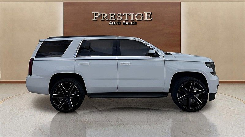 2018 CHEVROLET Tahoe