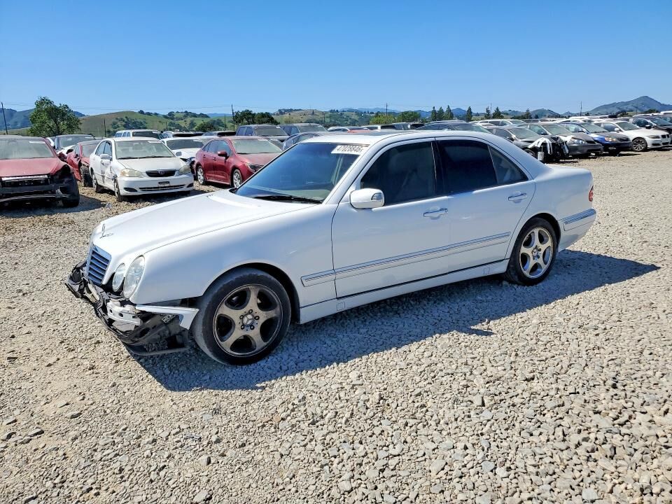 2000 MERCEDES-BENZ E-Class