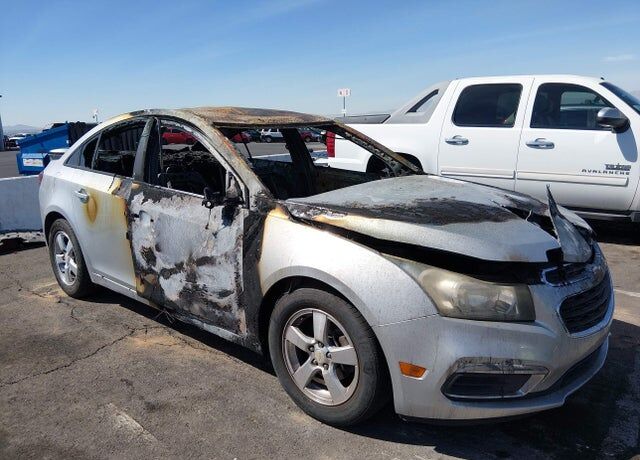 2015 CHEVROLET Cruze