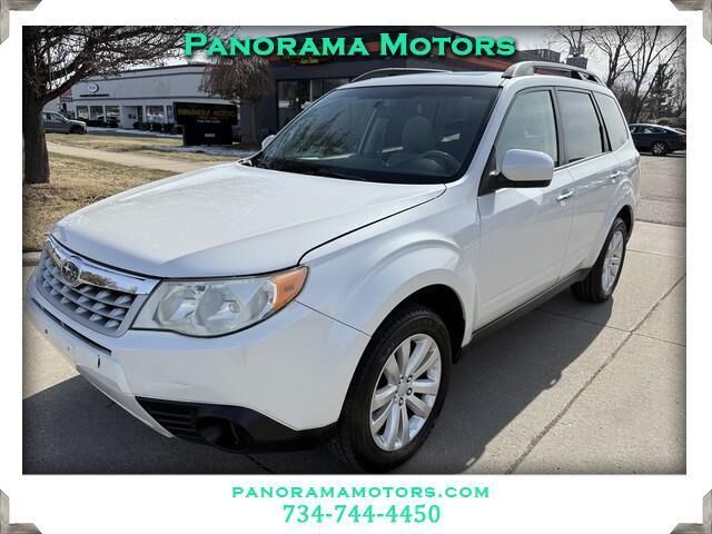 2012 SUBARU Forester