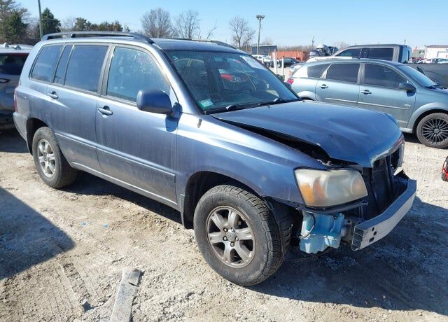 2004 TOYOTA Highlander