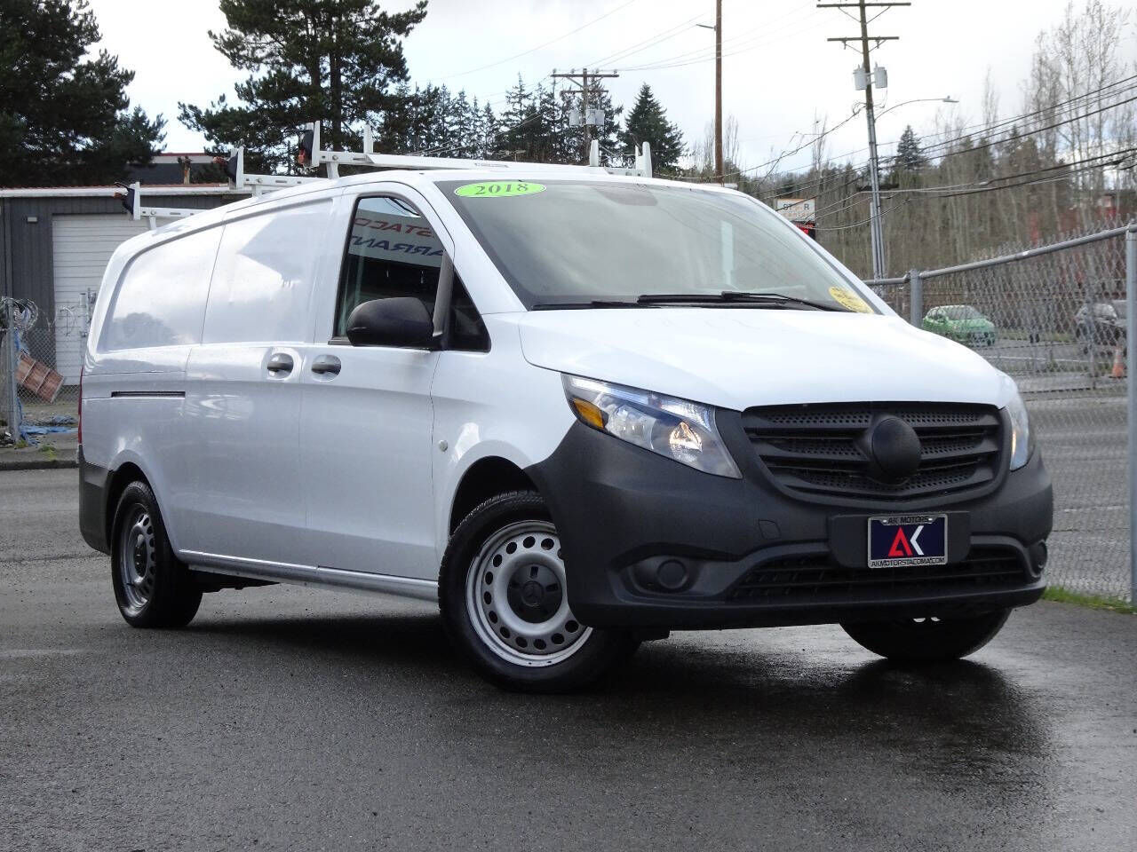 2018 MERCEDES-BENZ METRIS