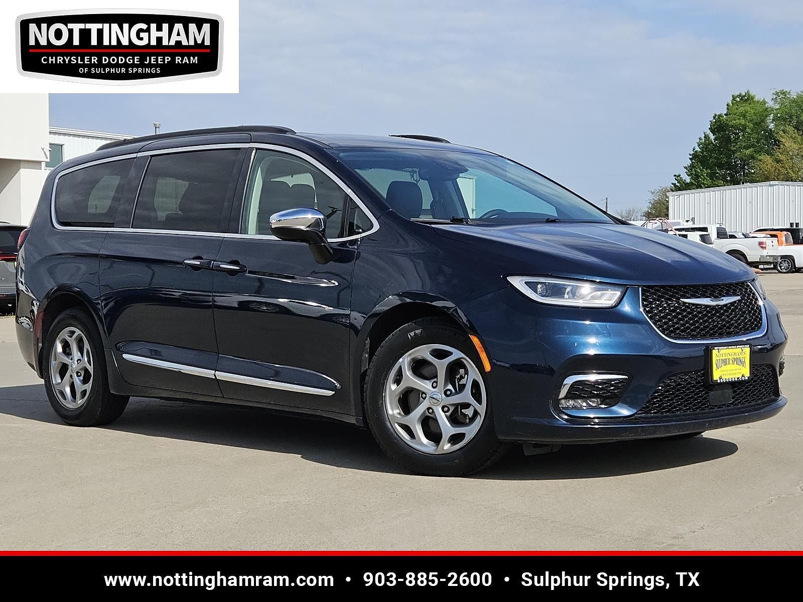 2023 CHRYSLER Pacifica