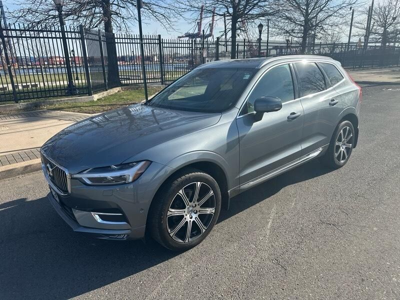 2019 VOLVO XC60