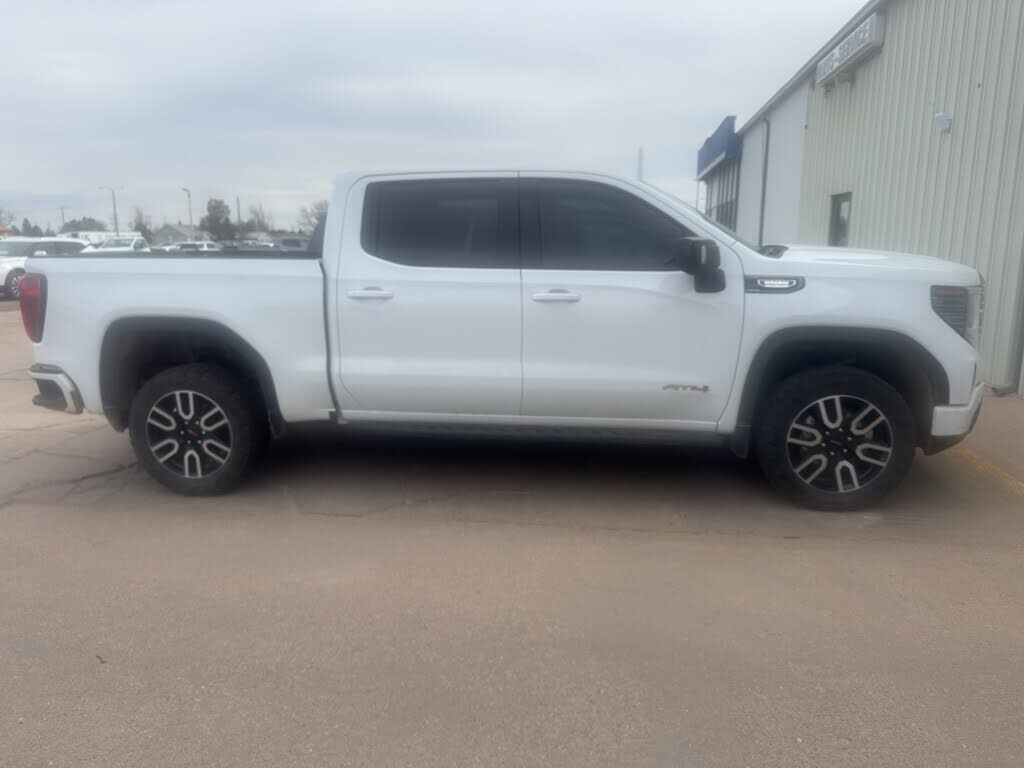 2025 GMC Sierra