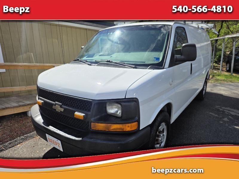 2011 CHEVROLET Express