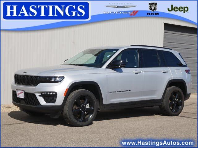 2023 JEEP Grand Cherokee
