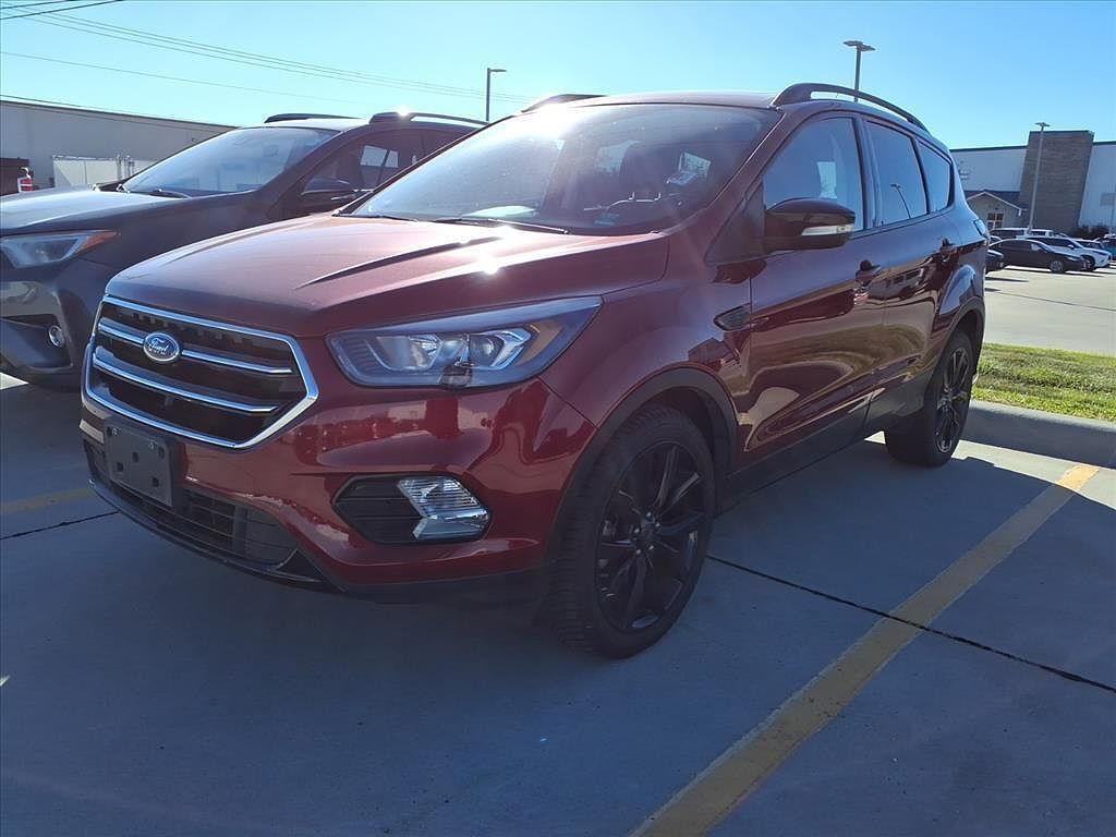 2017 FORD Escape