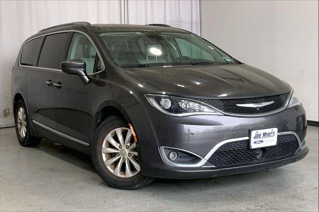 2018 CHRYSLER Pacifica