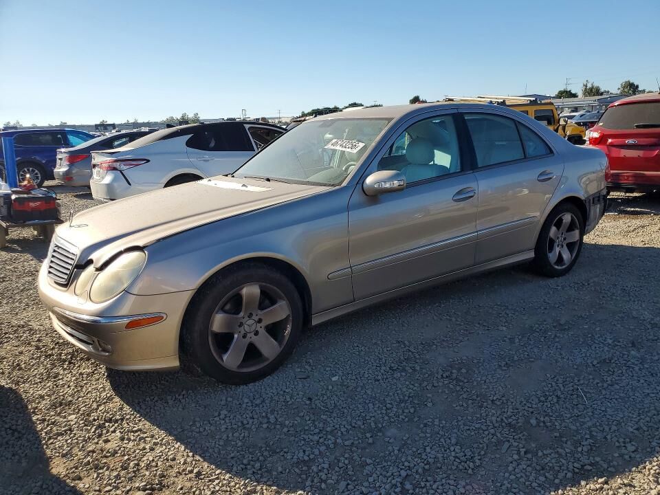 2005 MERCEDES-BENZ E-Class