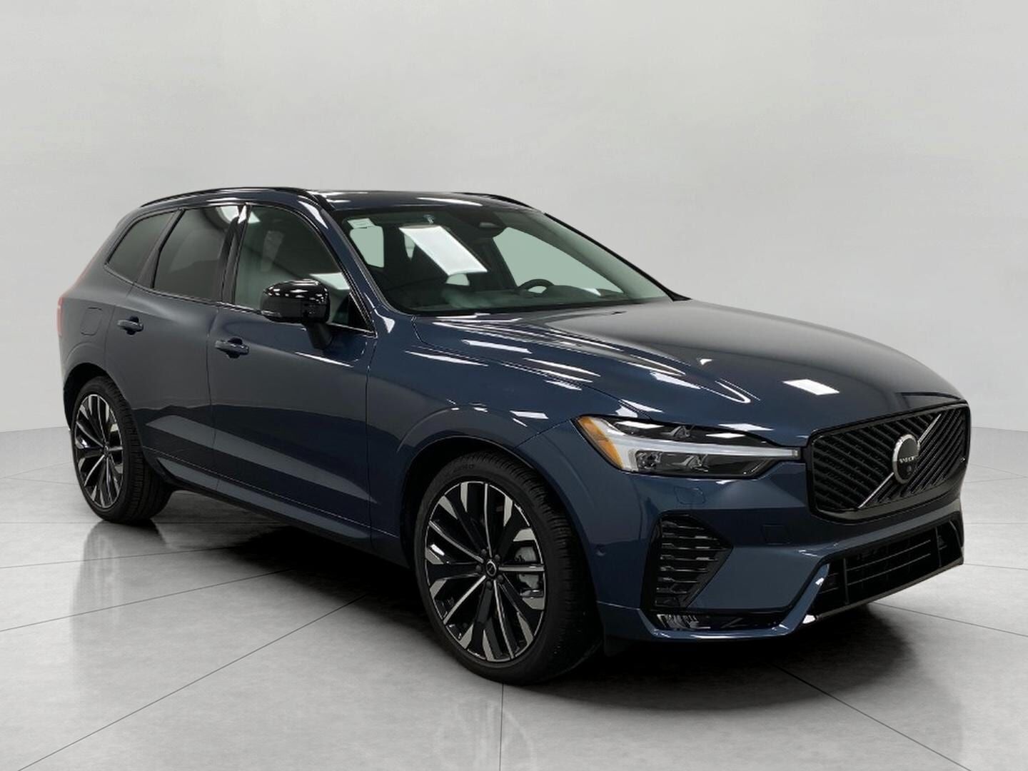 2026 VOLVO XC60