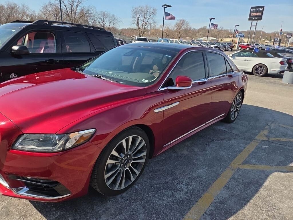 2017 LINCOLN Continental