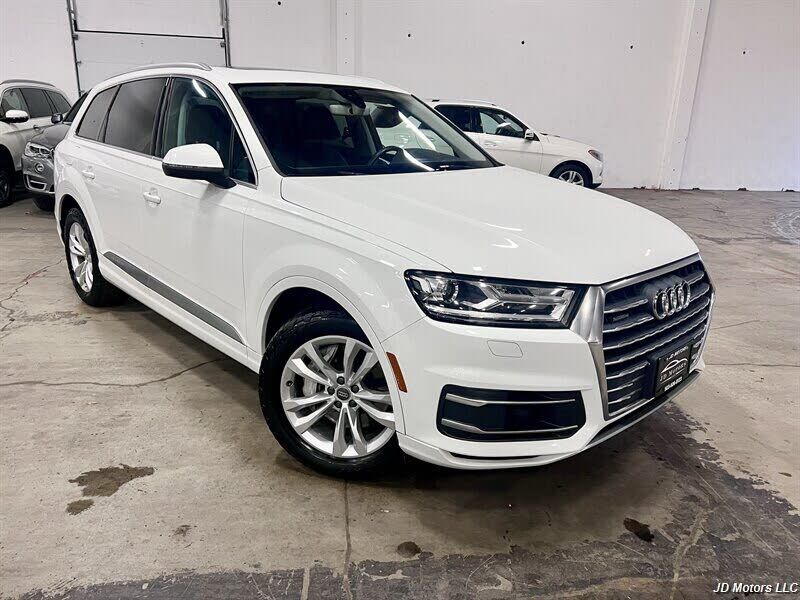 2017 AUDI Q7