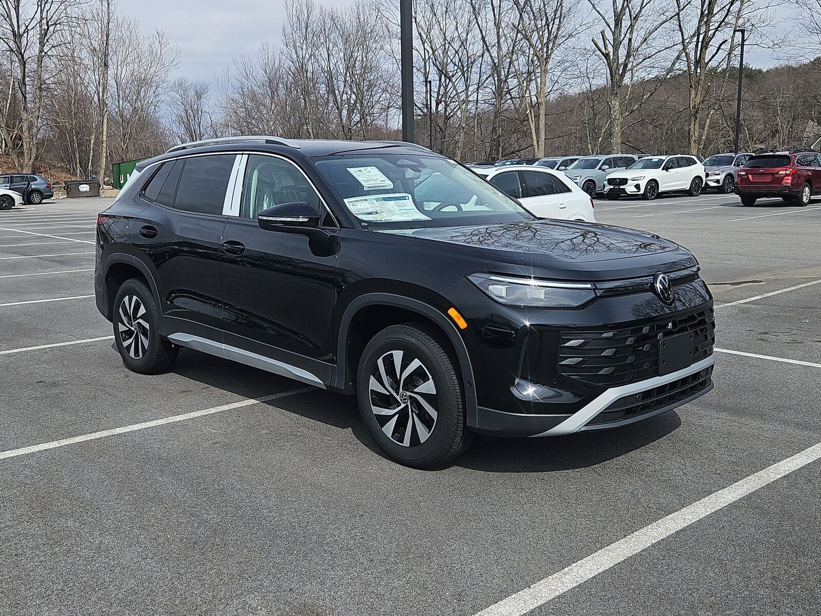 2026 VOLKSWAGEN Tiguan