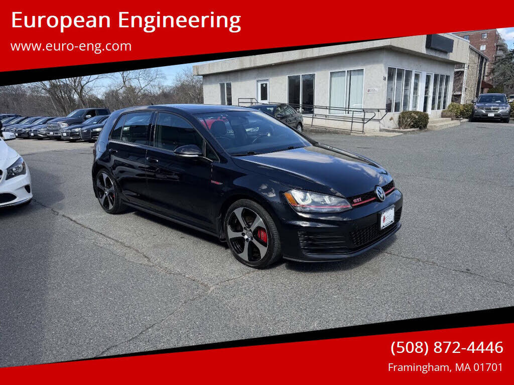2016 VOLKSWAGEN Golf GTI