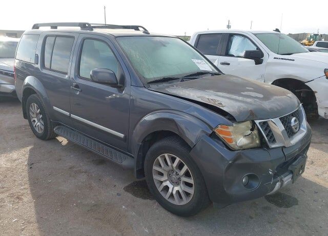 2010 NISSAN Pathfinder