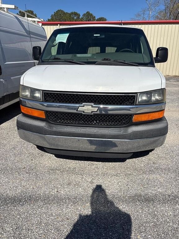 2013 CHEVROLET Express