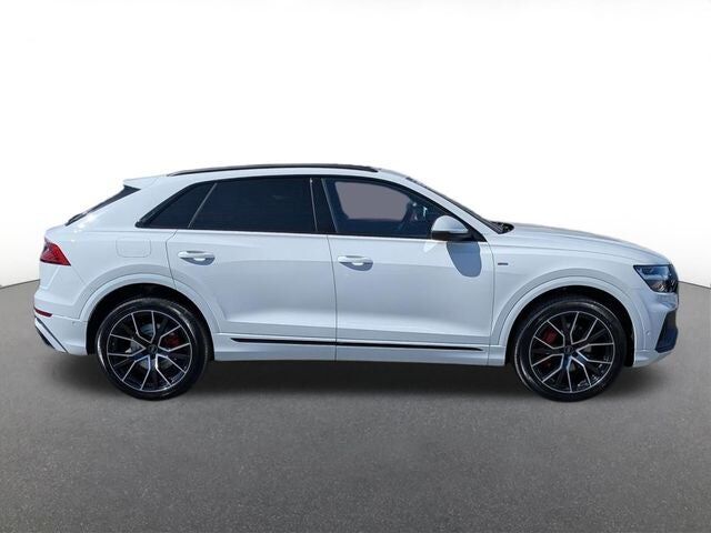 2022 Audi Q8