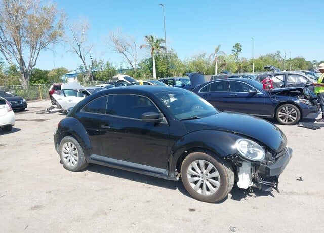 2016 VOLKSWAGEN Beetle