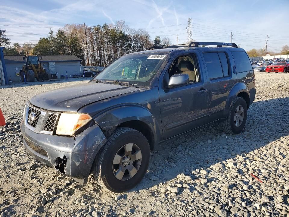2006 NISSAN Pathfinder