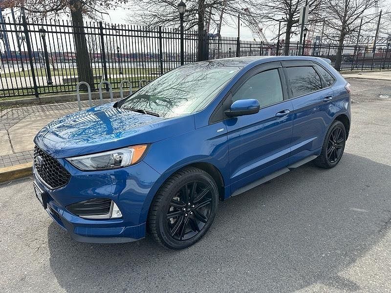 2023 FORD Edge