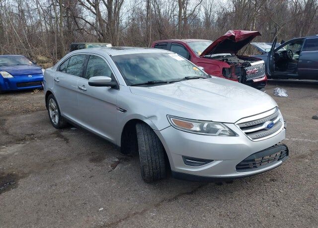 2012 FORD Taurus